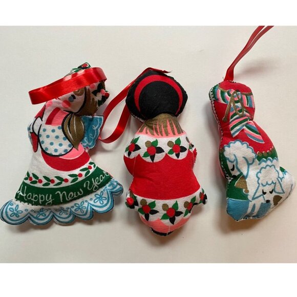 Cut n Sew Christmas Ornaments Xmas Holiday Fabric - Picture 2 of 2